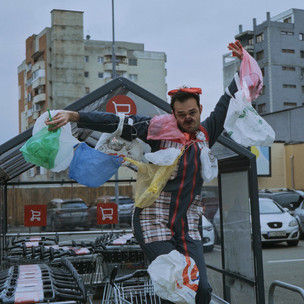 Un clovn în slujba țării